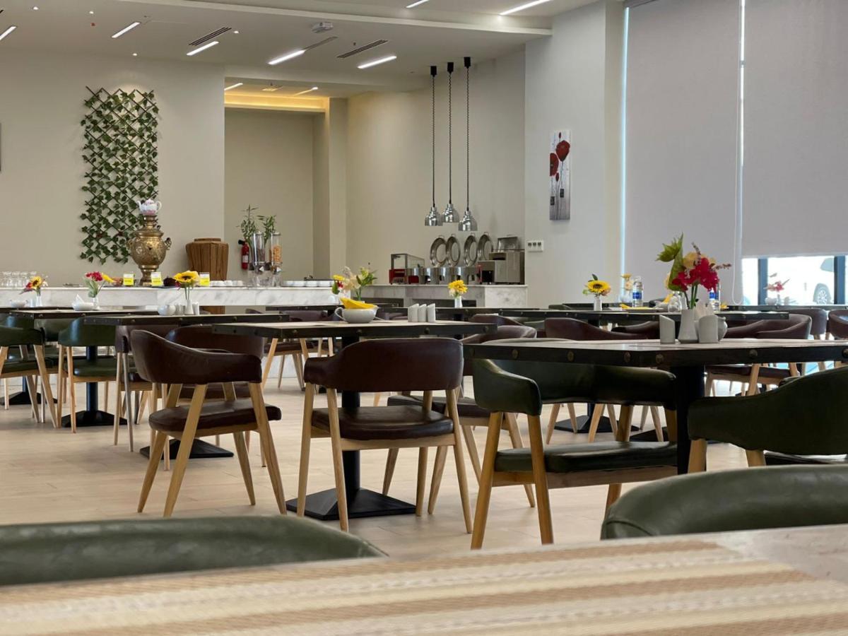 Grand Tourist Hotel 3*